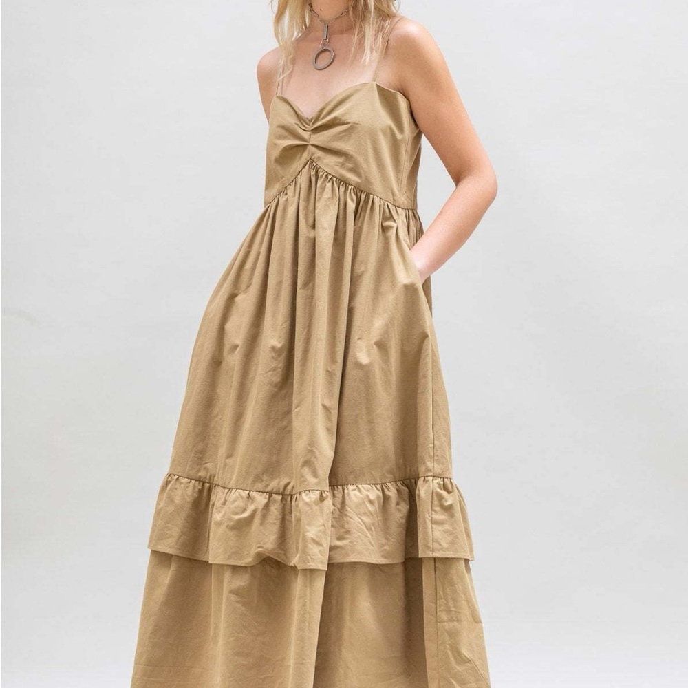 Toit Volant Bandeau Tier Ruffle Dress